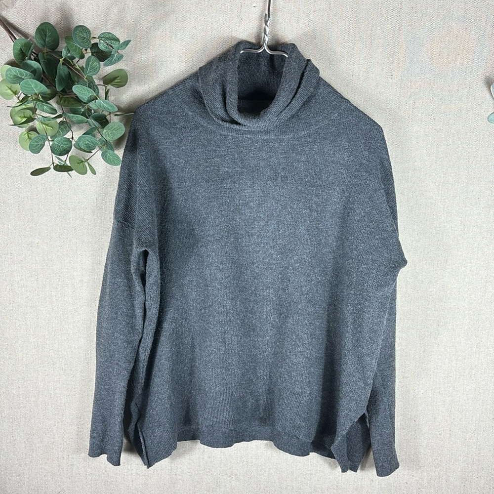Allison Joy > Gray Cowl Neck Sweater Small